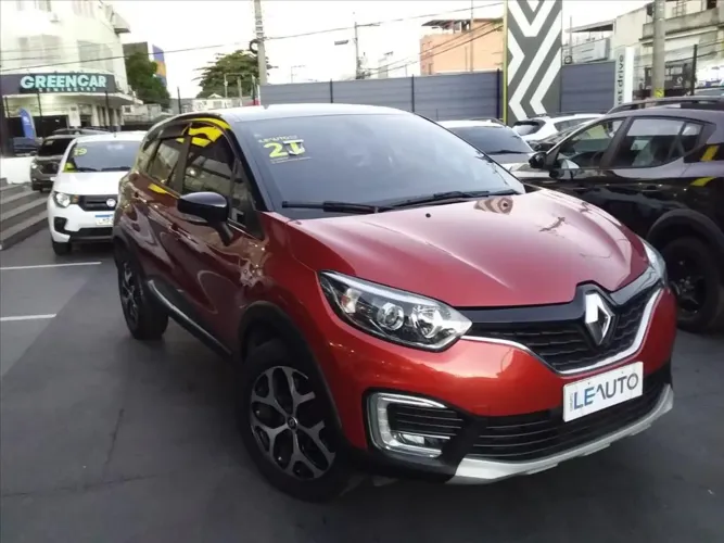 Renault Captur Bose 1.6 CVT 2021