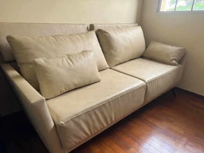 Sofá 2 lugares