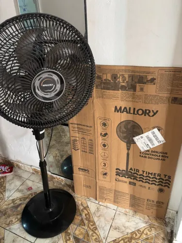 Ventilador Potente- Com controle remoto