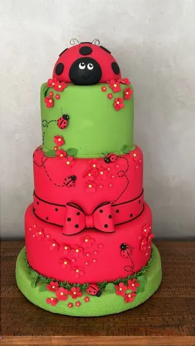 Bolo de Biscuit