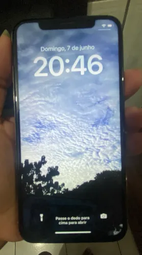 Vendo iPhone X R$500 (negociável)