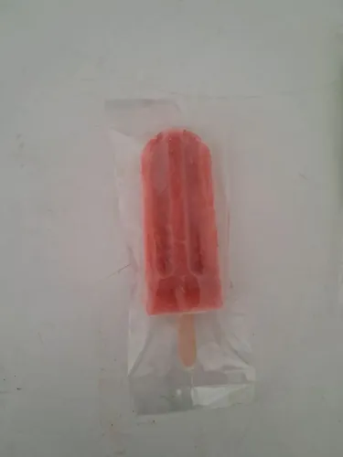 Picolés e gelo de sabor direto da fábrica