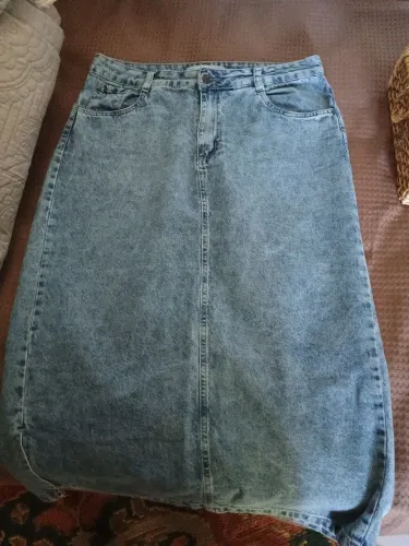 Saia Jeans.
