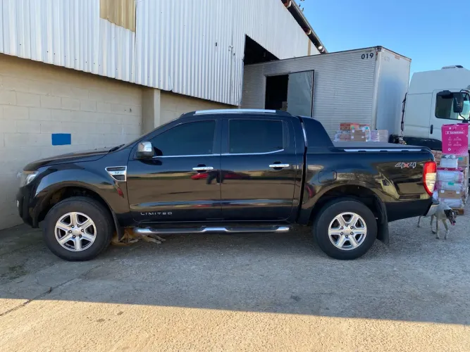 Ford Ranger Limited 3.2 20V 4X4 CD Aut. Dies. 2013