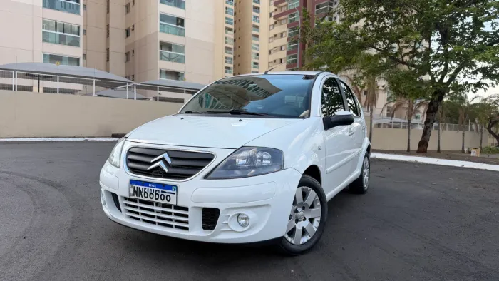 Citroen C3 Exclusive 1.4 Flex 8V 5P 2012