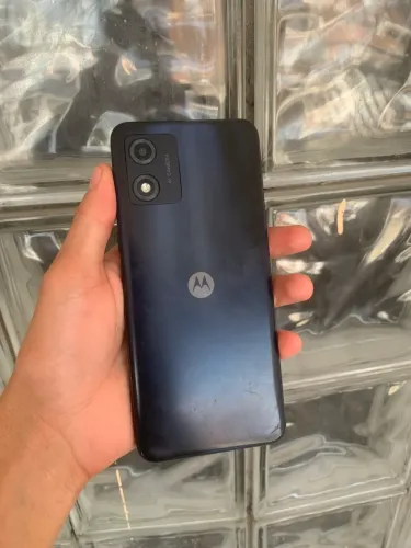 Moto e13