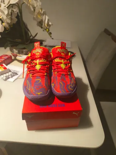 PUMA MB.03 Low "Lava" em Ótimo estado 42