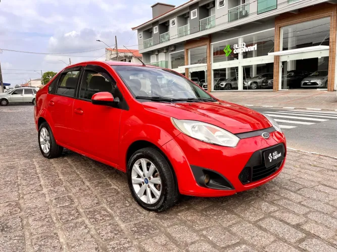 Ford Fiesta 1.6 8V Flex/class 1.6 8V Flex 5P 2013