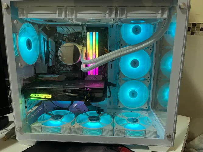 ? PC Gamer Ryzen 5 5600G + GTX 1660 Super 6GB + 32GB RAM