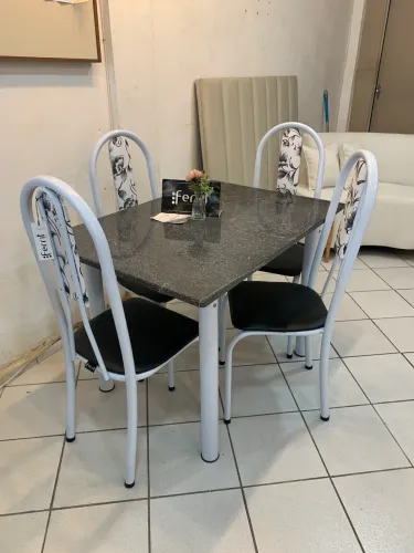 Mesa de cozinha 