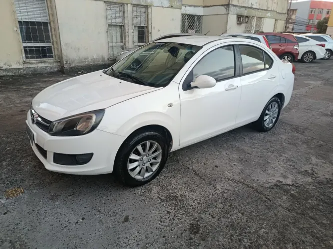 JAC J3 Turin Sedan 1.4 16V 4P Mec. 2014