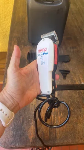 Máquina de Tosa Wahl ShowPro Profissional p/ Cães e Gatos + Maleta e Acessórios