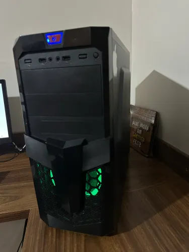 PC GAMER 