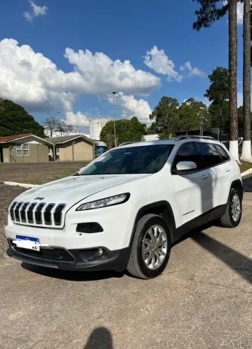 Jeep Cherokee Limited 3.2 4X4 V6 Aut. 2014