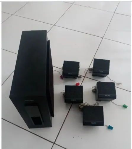 Caixas home teater Philips todas funcionando, só retirada não envio.