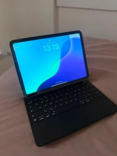 iPad 10