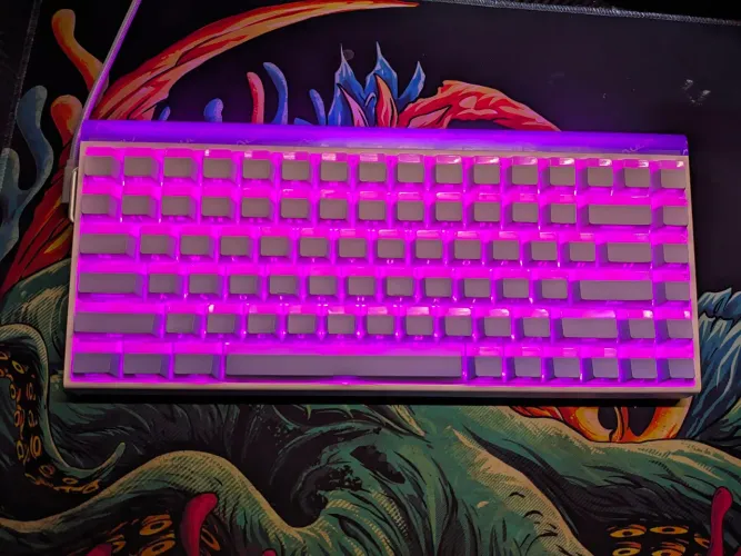Teclado Magnético AULA 84 HE