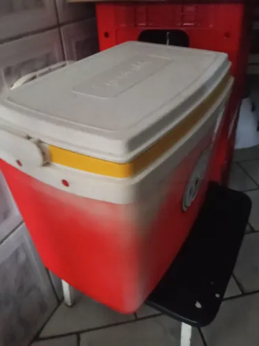 Cooler