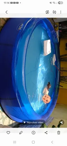 Vendo piscina inflável usada. 4.000litros