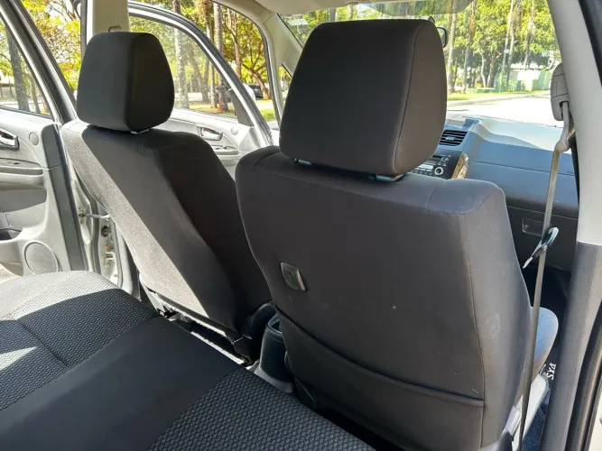 Suzuki SX4 2.0 16V 145cv 4WD 5P Mec. 2014