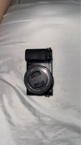 Câmera Profissional Sony a6000