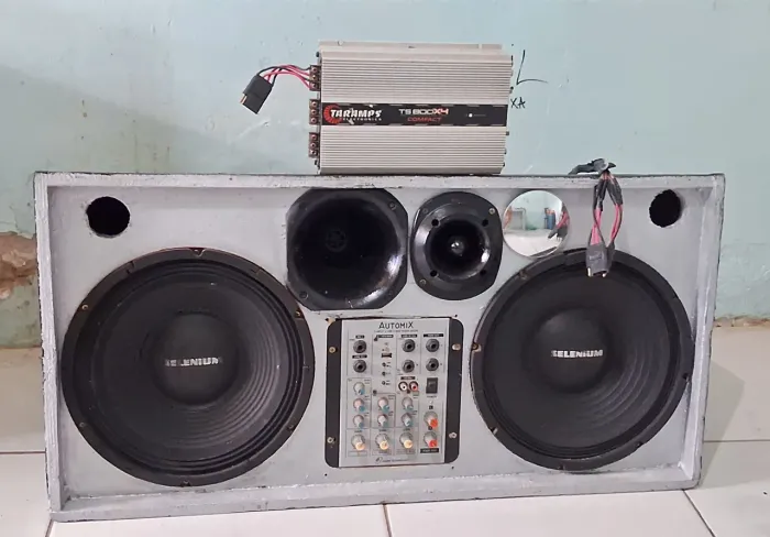 Vende-se R$ 800 Sem Choro