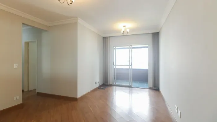 Apartamento para venda tem 78 metros quadrados com 3 quartos