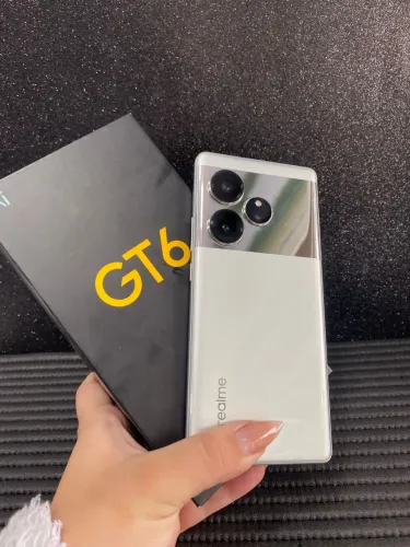 REALME GT6 256 GIGAS 