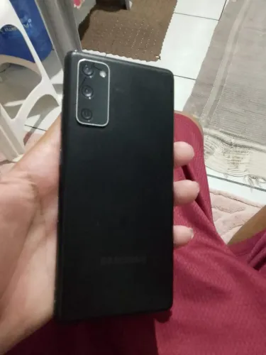 Vendo ou troco s20 fe