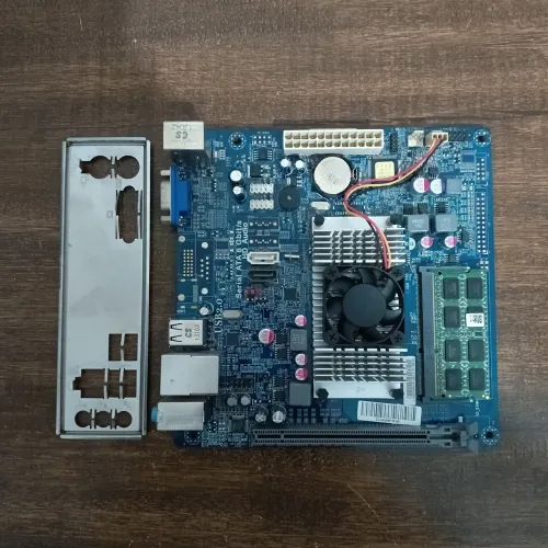 Kit placa mãe com processador intel celeron e 4gb ddr3