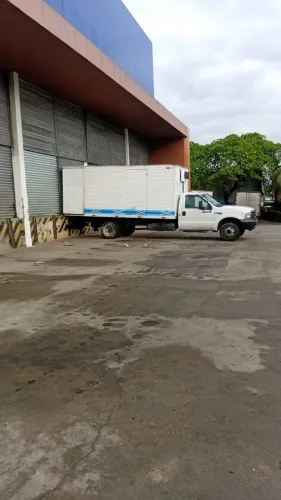 VENDO FORD F-4000