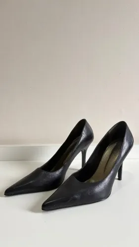 Scarpin prego - preto - número 38