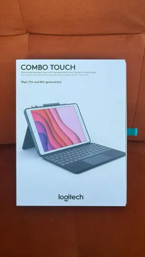 LOGITECH Combo Touch Capa teclado para IPAD (7, 8, 9 geração)