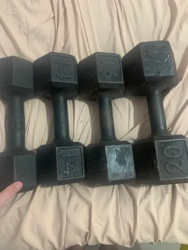 Kit halteres 2,5,10,14,16,20 kg( não é par)