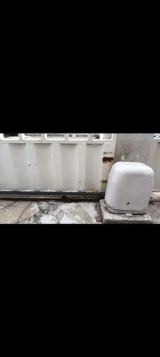 Vendo motor de portão usado!