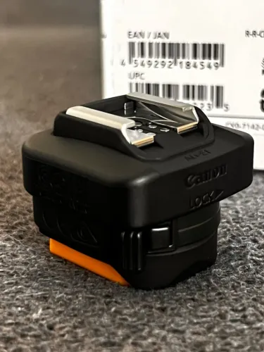 Sapata Flash Canon Ad-e1 (R50, R10, R7, R8, R6 Mark II e R3)