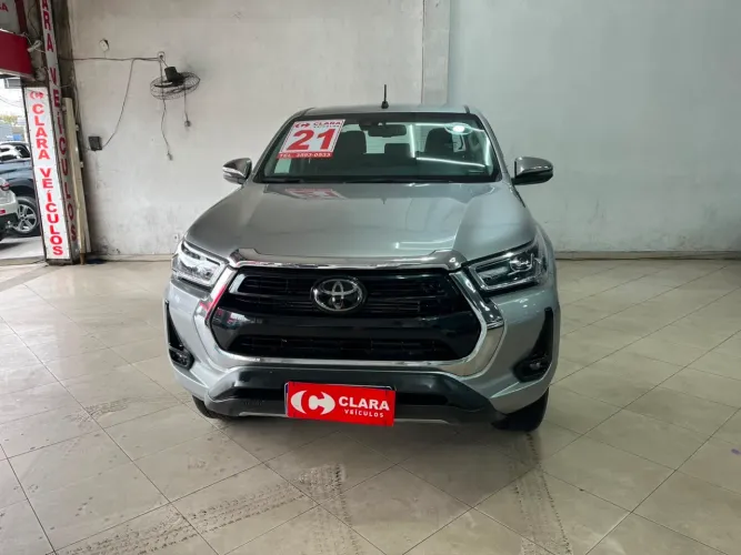 Toyota Hilux CD SRX 4X4 2.8 TDI 16V Diesel Aut. 2021