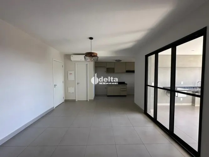 Apartamento com 3 quartos sendo 1 suíte disponível para locação no bairro Jardim Sul em Ub