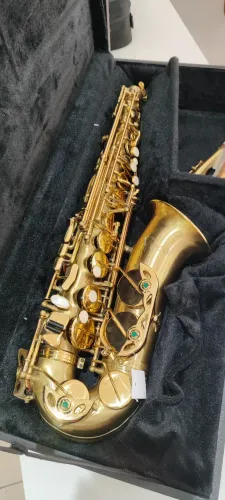 Sax Alto Mib Eagle Escovado Chaves Laqueadas Usado em até 12x Sem juros no Cartão