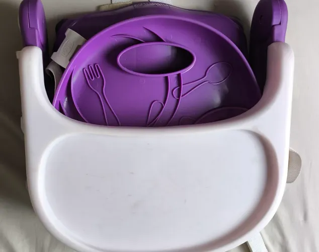 Cadeira de alimentação chicco - lilás