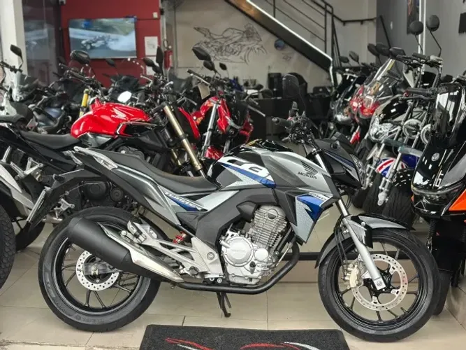 CB TWISTER 250cc