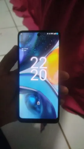 Vendo esse celular em perfeito estado 250 reais 