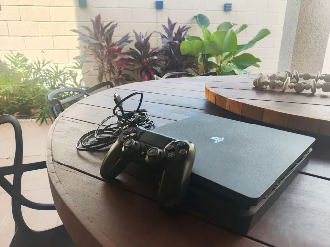 Ps4 slim Desbloqueado 1tb 