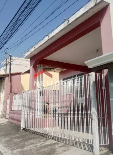 Casa em Rua Presidente Delfim Moreira - Parque São Vicente - Mauá/SP