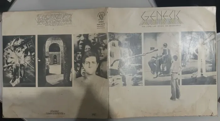 LP vinil Genesis The lamb lies down on Broadway