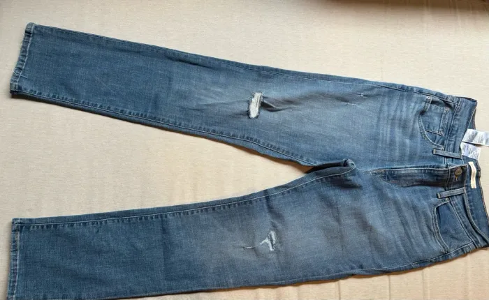 Calça Levi?s feminina 42