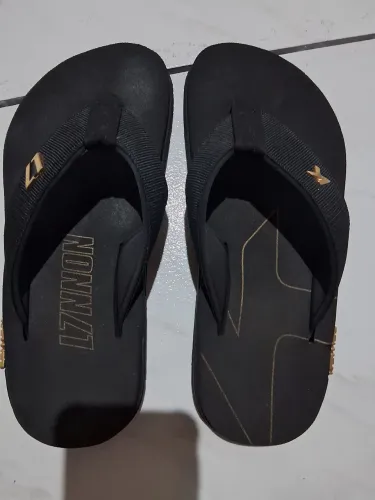 Sandália Kenner L7 cor preta Nova