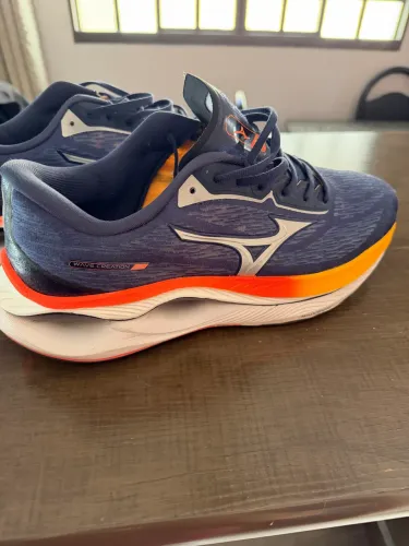 Tênis mizuno original