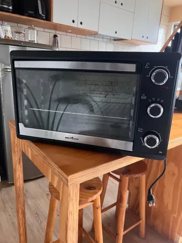 Forno Elétrico Britânia 44L Excelente condições