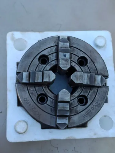 Placa de quatro castanha para torno de 160 mm